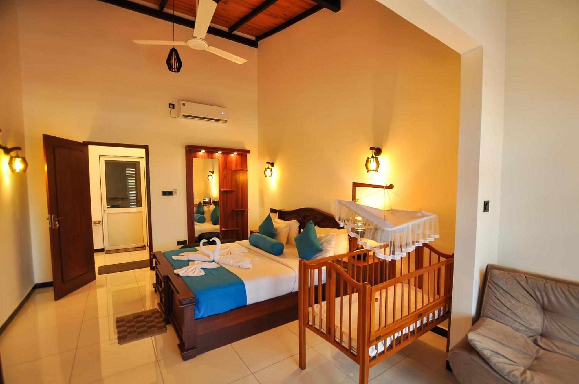 Sachinro Hotel Mirissa Exterior foto